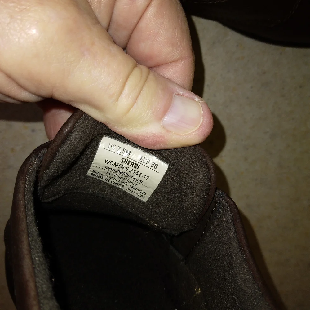 Eastland Sherri Clogs, women's size 7.5 - Picture 6 of 10